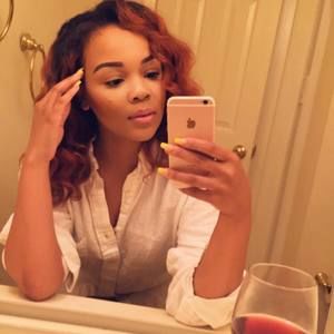 Meet your Posher, Christina